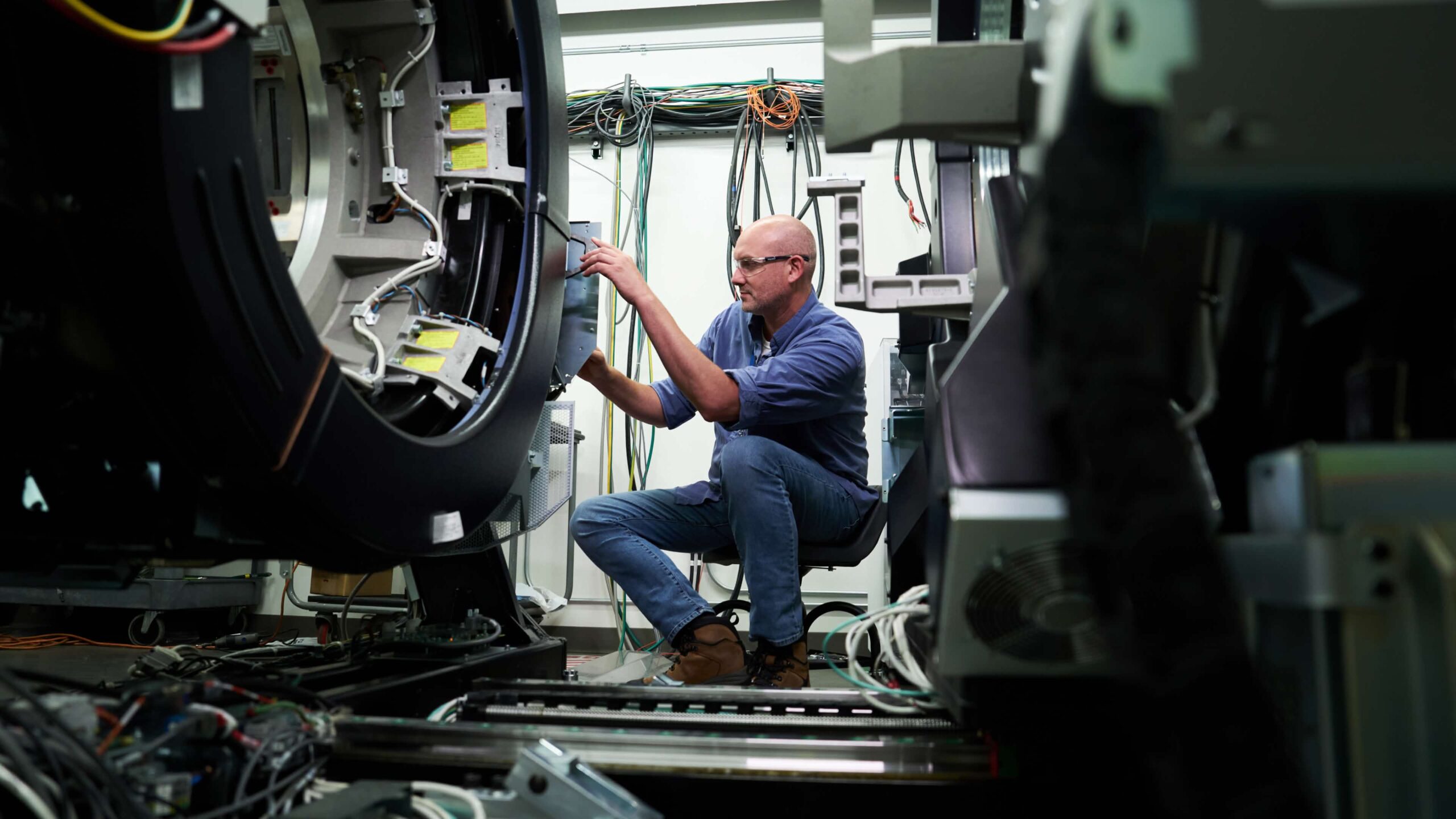 ge-healthcare-industrial-equipment-maintenance-manufacturing